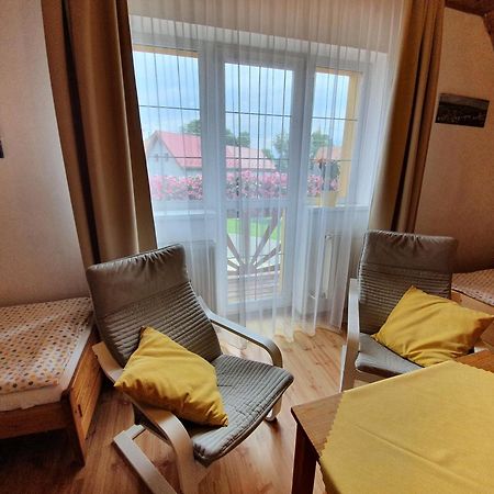 Apartamento Zlty Dom Vrbov Exterior foto