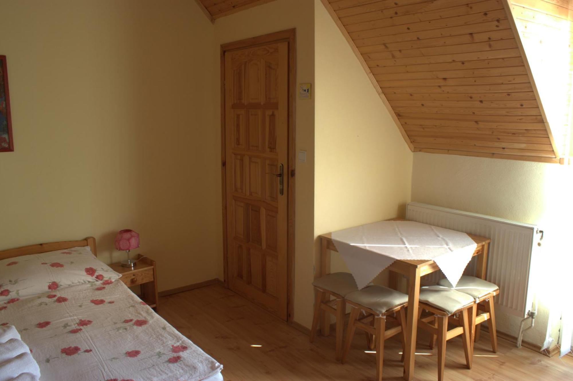 Apartamento Zlty Dom Vrbov Habitación foto